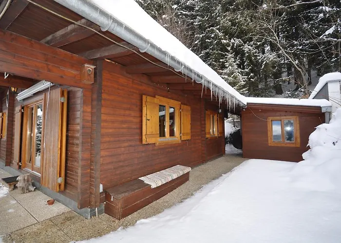 木屋 雪绒花小屋酒店 *